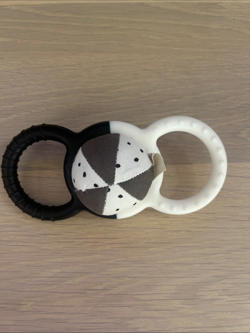Lovevery Black & White Baby Teether & Rattle Ball Montessori Learning Toy 0mo+